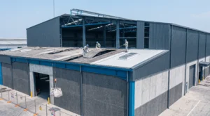 Desmontaje de Techos de Asbesto en Galpones: Guía y Sustitución | Servincar